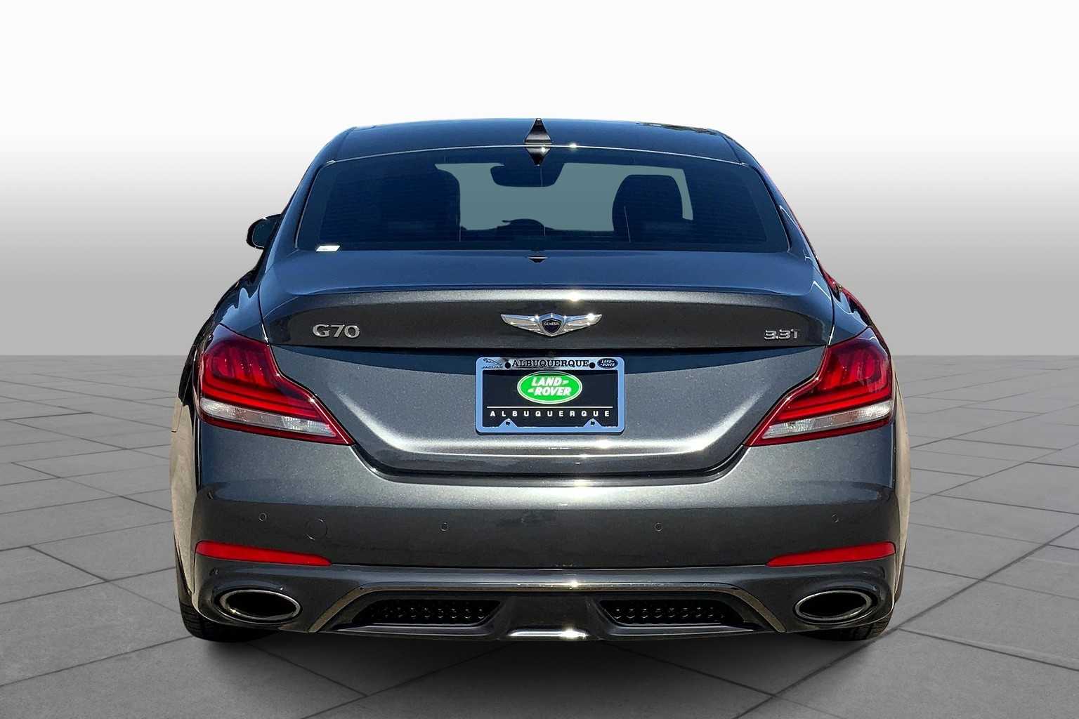 2019 Genesis G70 2.0T Elite Prestige Sport Dynamic 3.3T Design photo 4