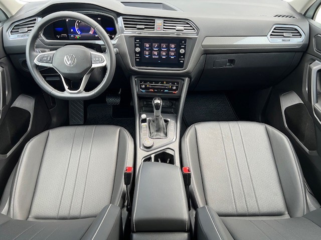 2022 Volkswagen Tiguan SE photo 19