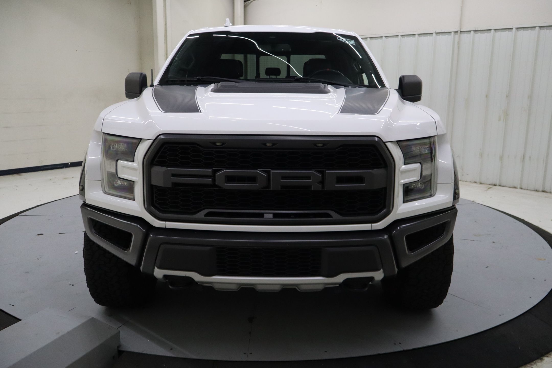 2020 Ford F-150 Raptor photo 6