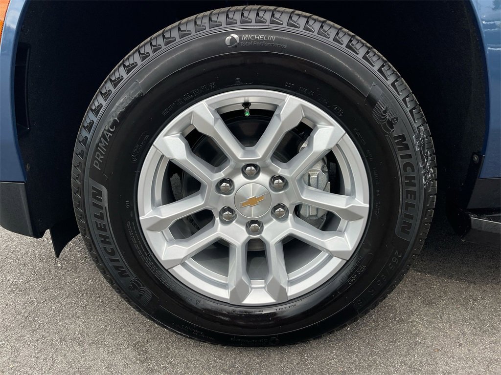 2025 Chevrolet Tahoe LT photo 34