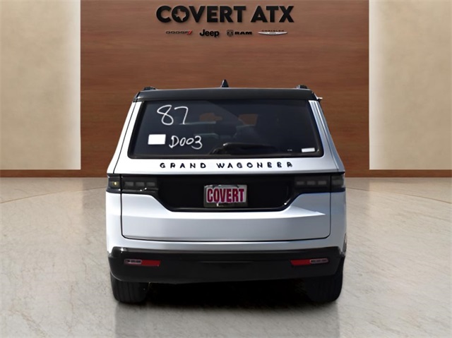 2025 Jeep Grand Wagoneer II photo 4
