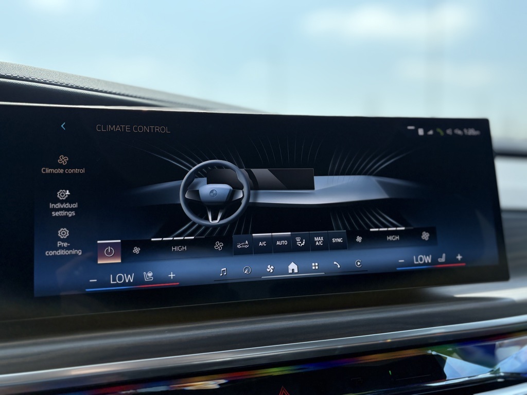 2025 Bmw i7 xDrive60 photo 10