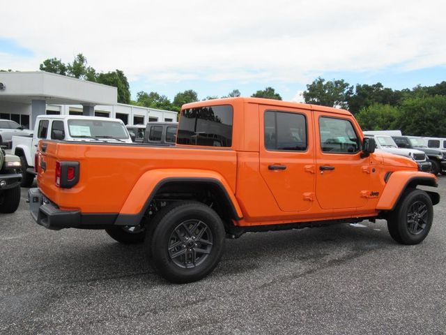2025 Jeep Gladiator Sport S photo 7