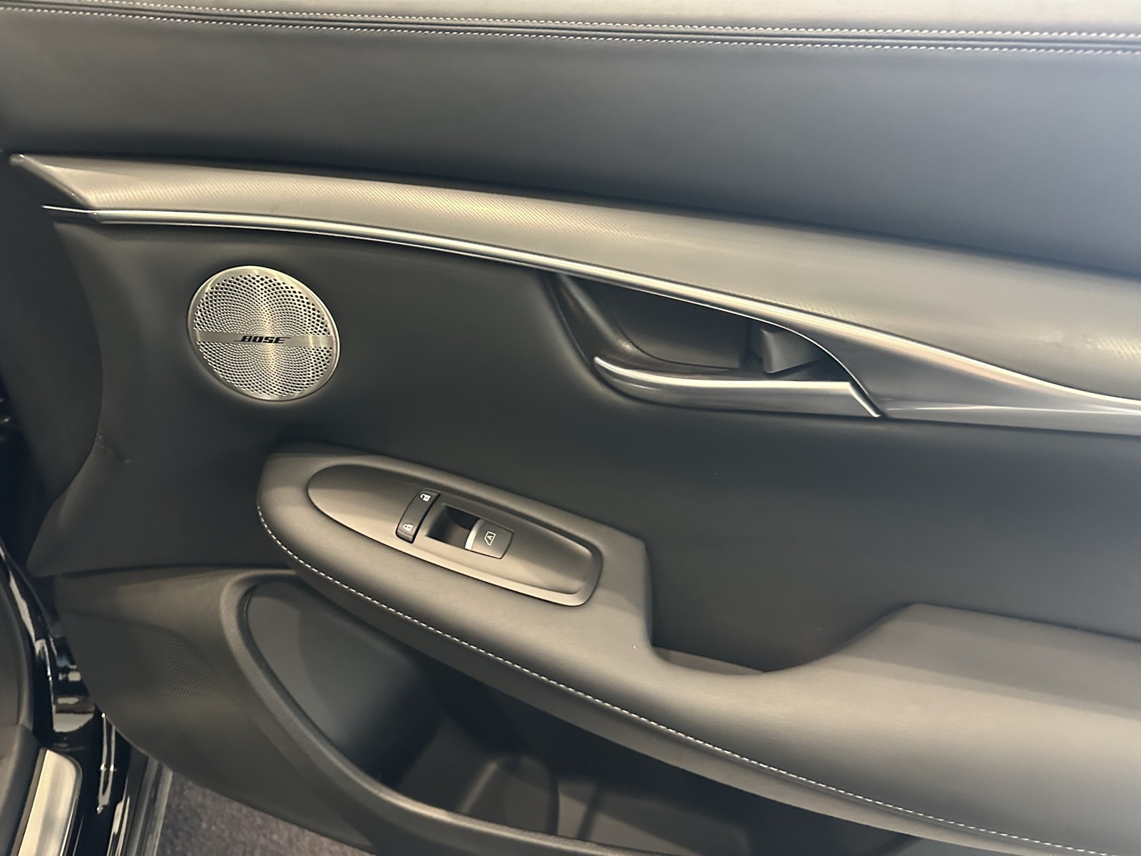 2025 Infiniti QX50 Luxe AWD photo 36