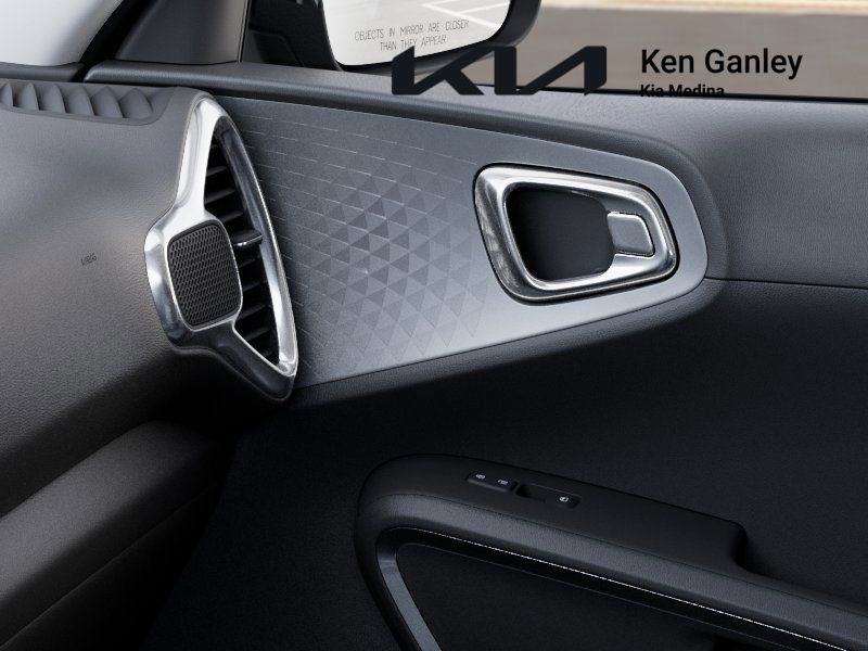 2025 Kia Soul LX S photo 20