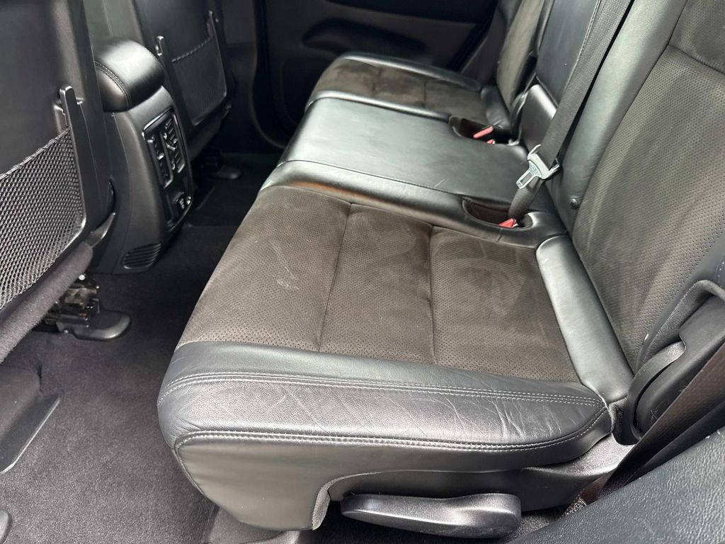 2019 Jeep Grand Cherokee Altitude photo 12