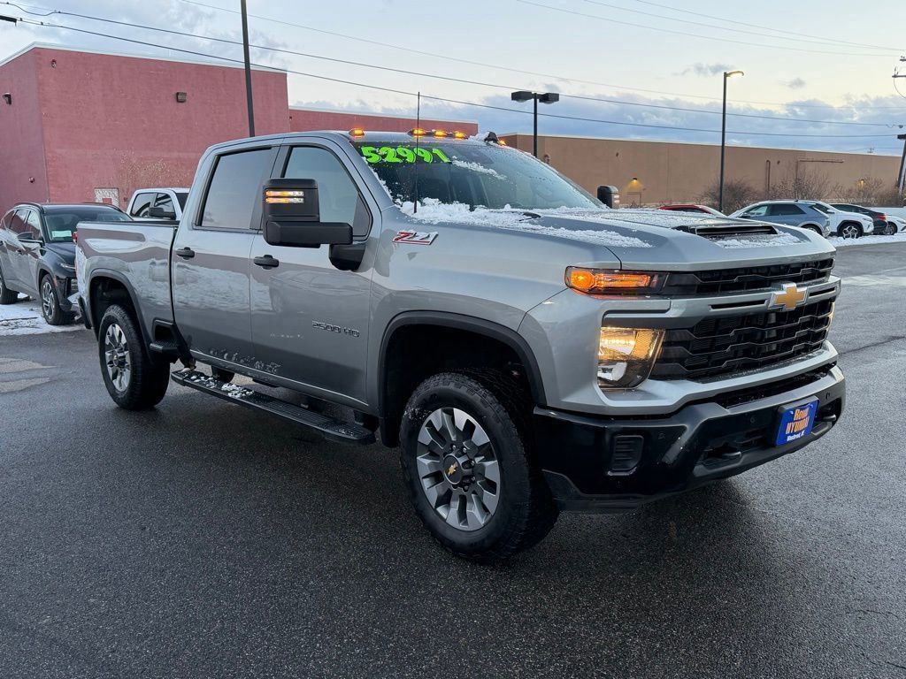 2025 Chevrolet Silverado 2500HD Custom's photo
