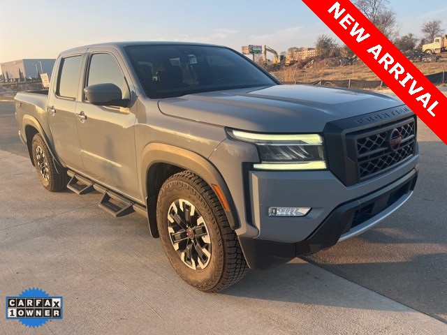 2023 Nissan Frontier PRO-X's photo