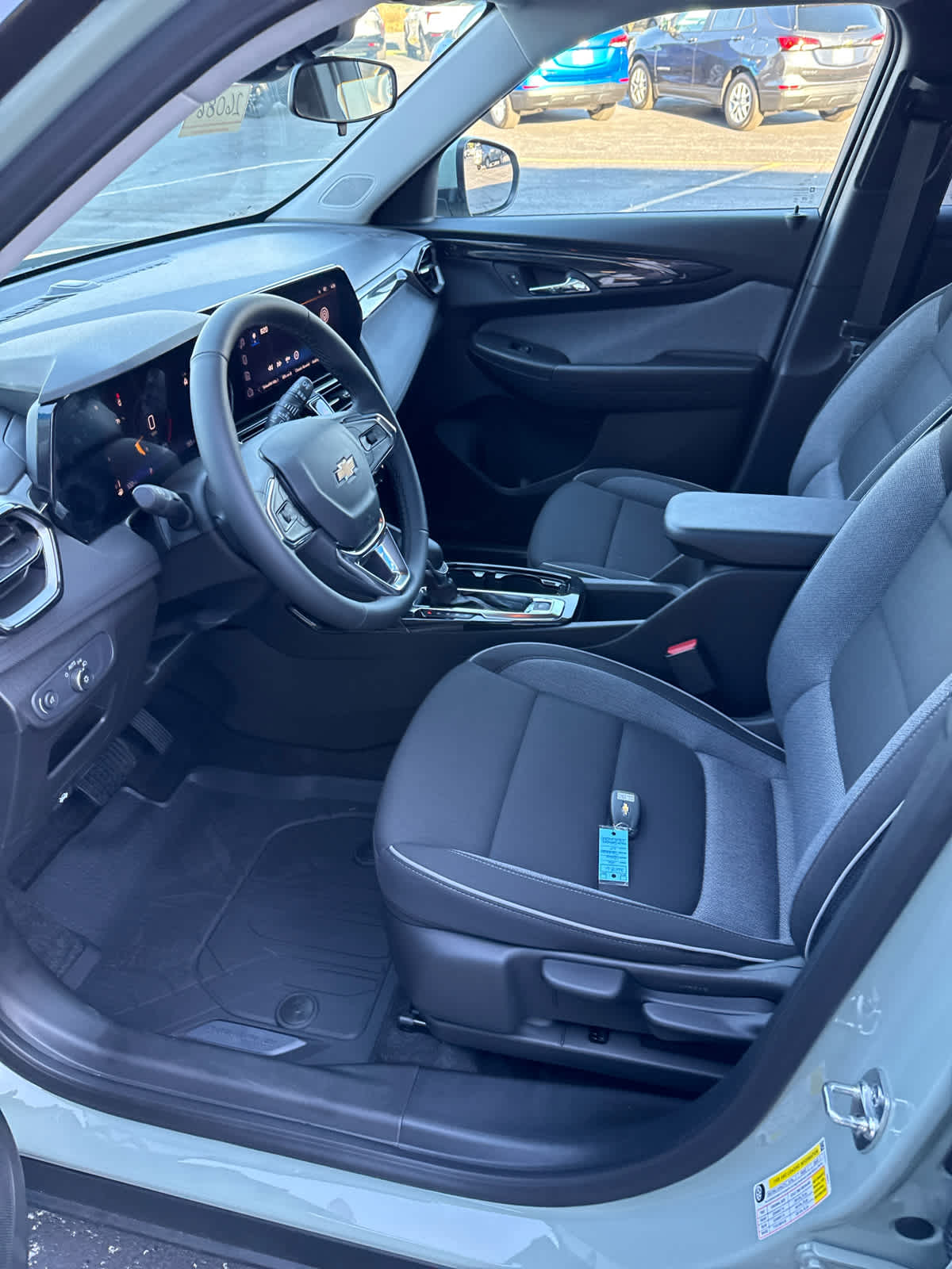 2026 Chevrolet Trailblazer LT photo 3