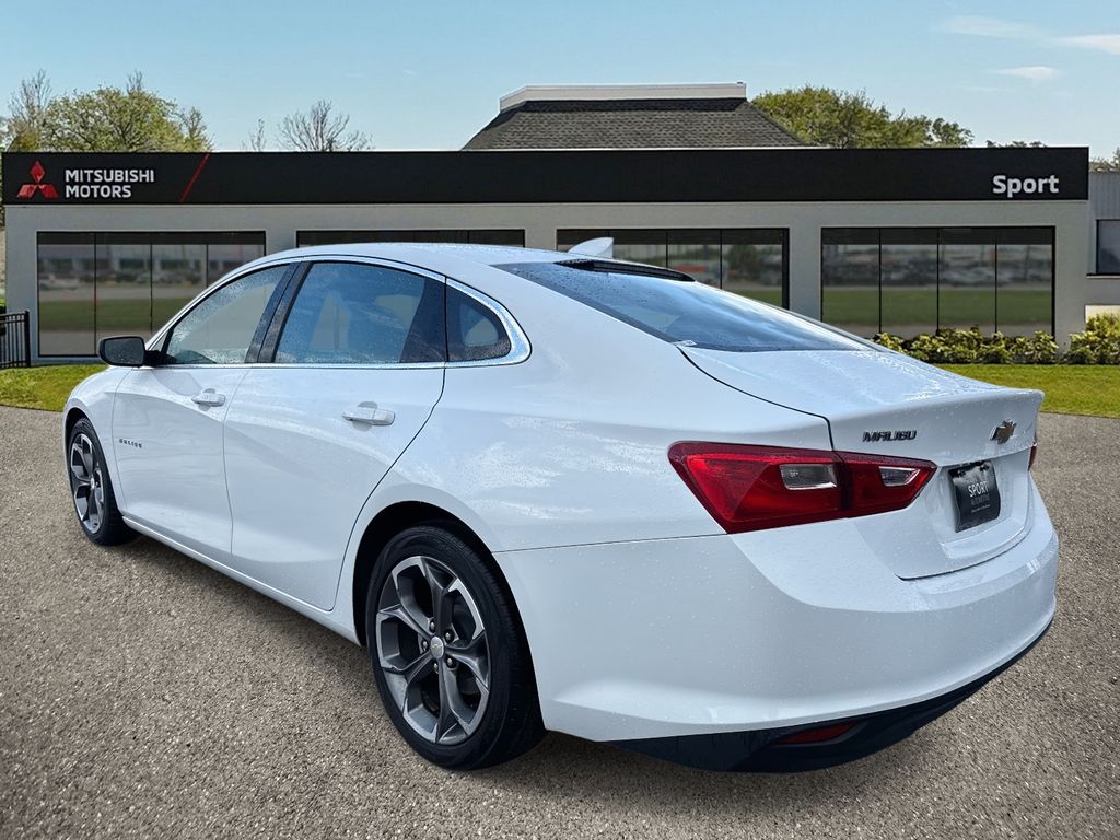 2023 Chevrolet Malibu 1LT photo 4
