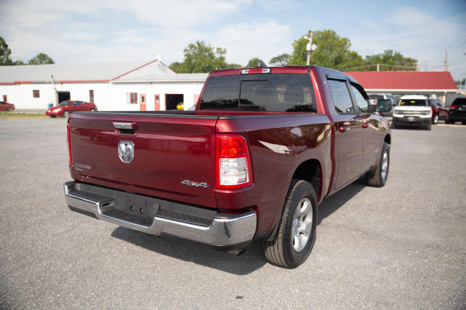 2020 Ram 1500 Big Horn photo 3