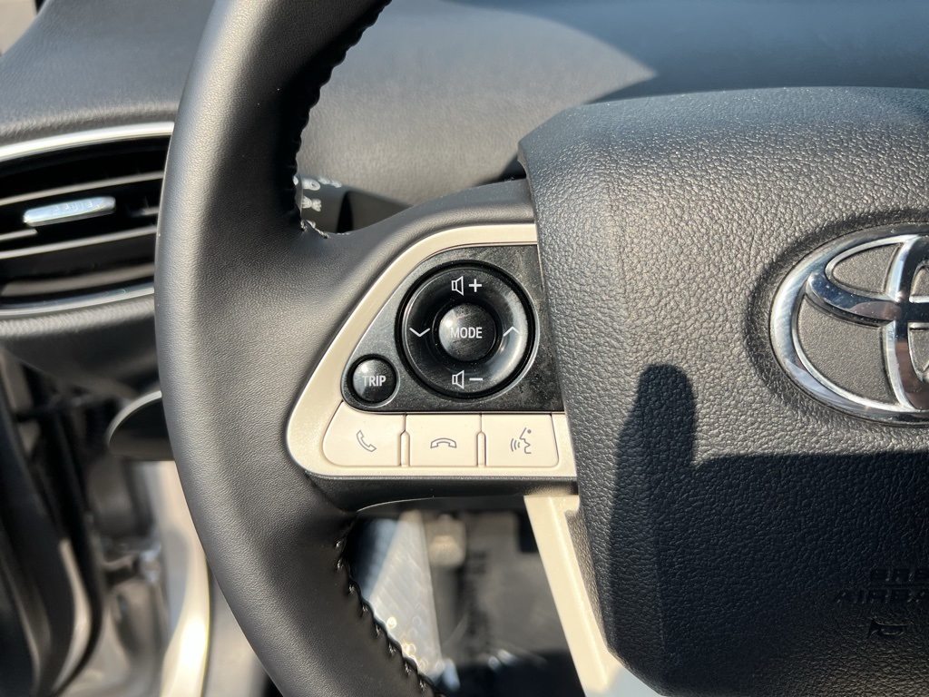 2019 Toyota Prius Prime Plus Premium Advanced photo 14