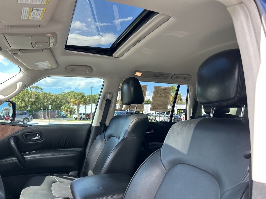 2022 Nissan Armada SL photo 14