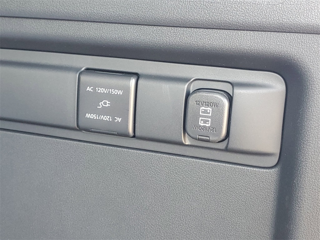 2025 Mazda CX-70 Premium Plus photo 8