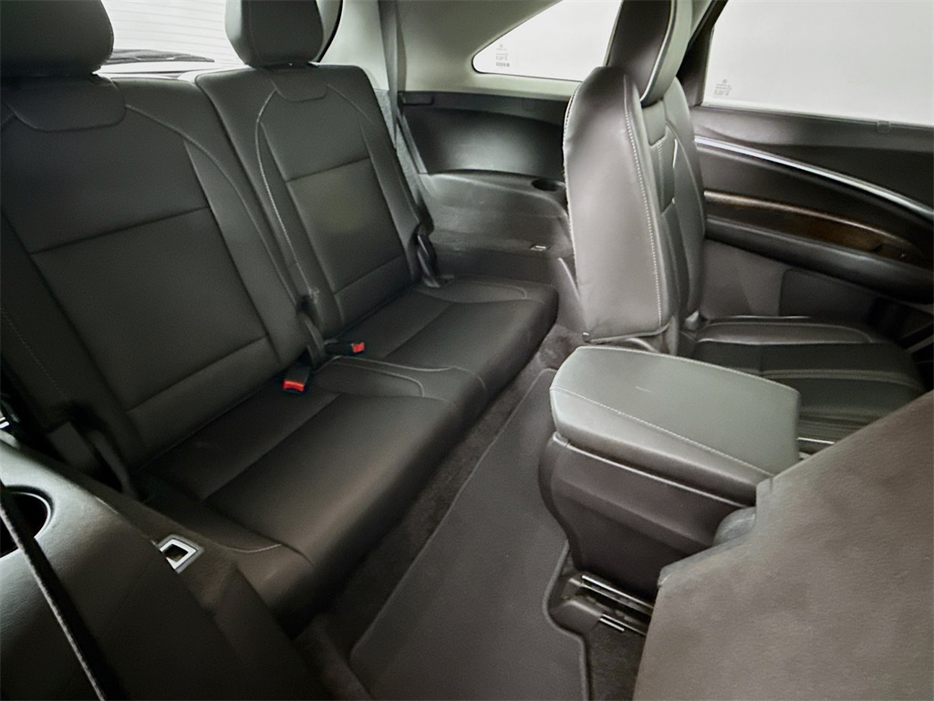 2018 Acura MDX SH-AWD Advance photo 28