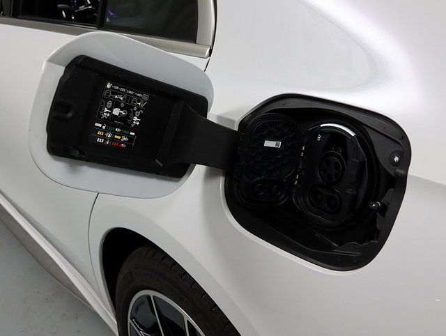 2025 Mercedes Benz E 53 AMG 4MATIC photo 8
