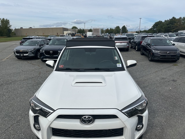 2018 Toyota 4Runner TRD Off-Road photo 7