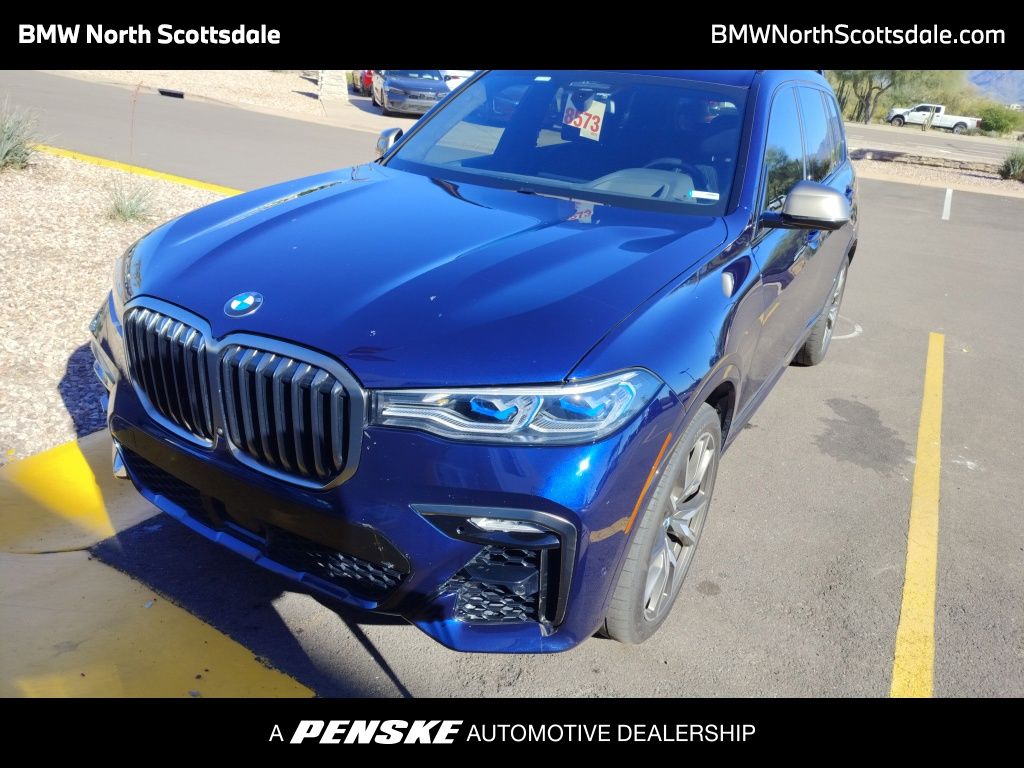 2020 BMW X7 M50i's photo
