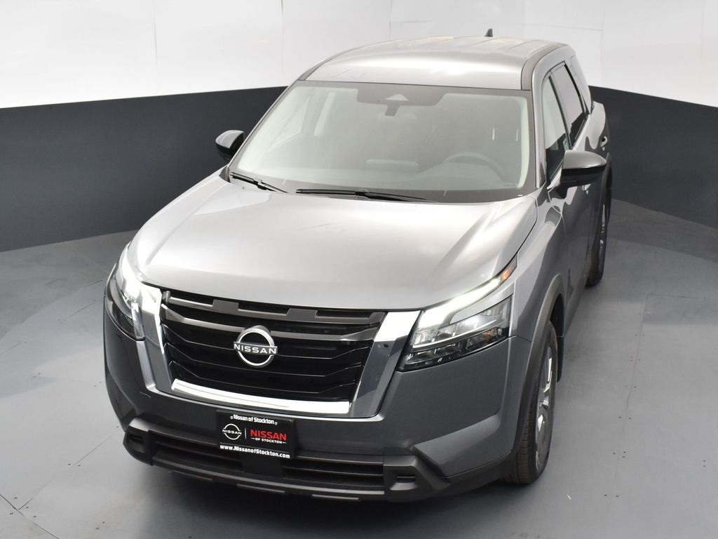 2025 Nissan Pathfinder S photo 46