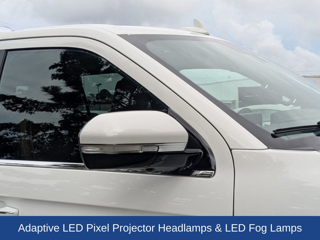 2023 Lincoln Navigator L Reserve photo 10