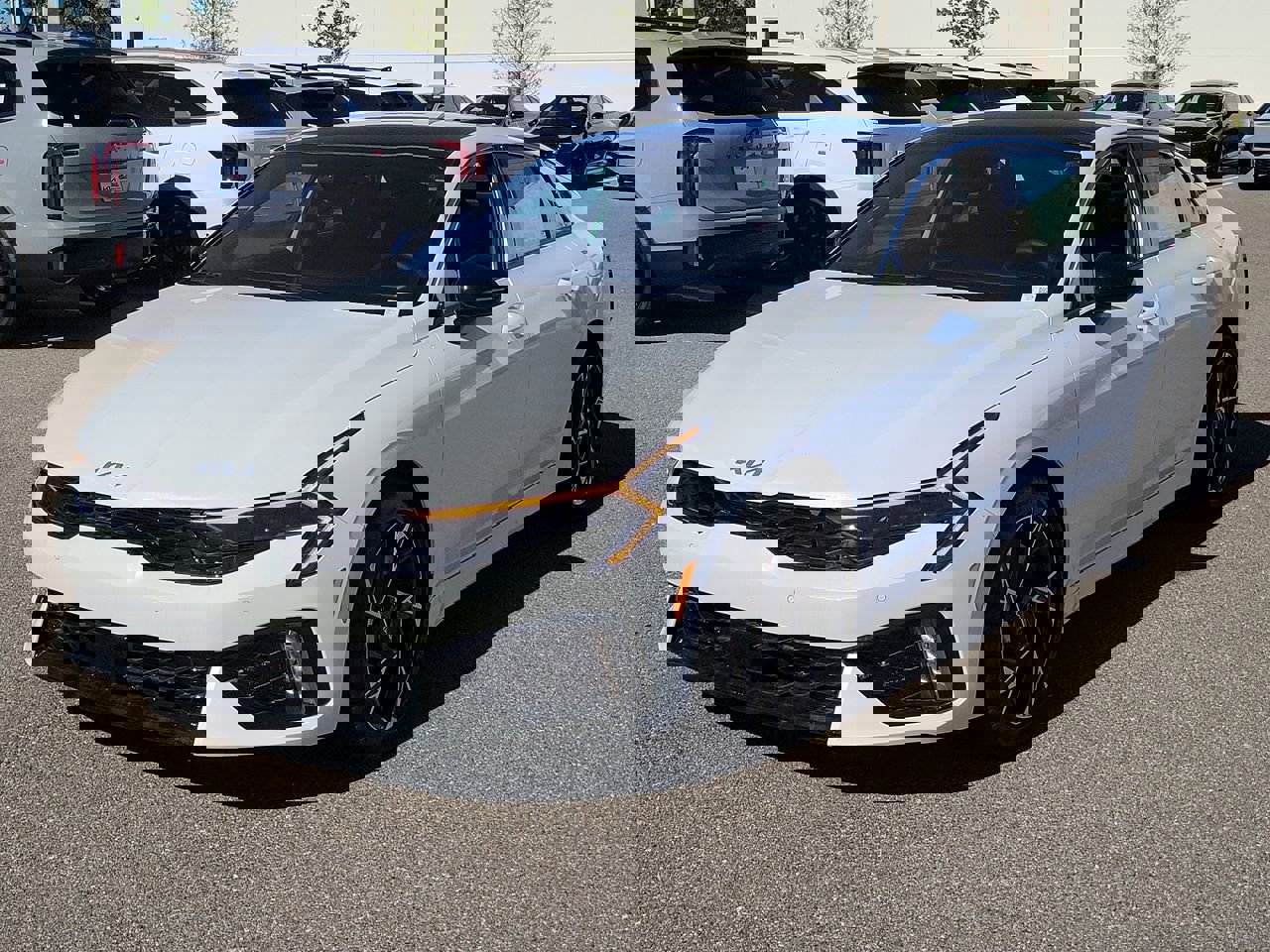 2025 Kia K5 GT-Line photo 2