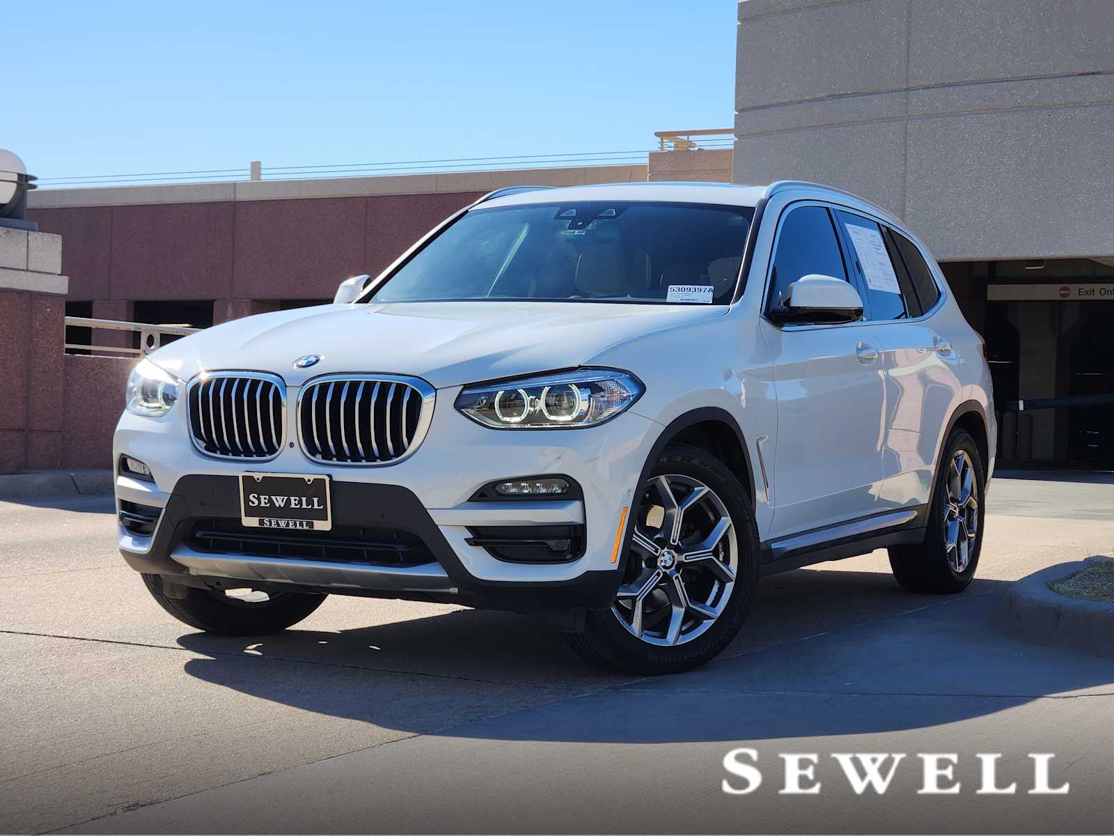 2021 BMW X3 30i's photo