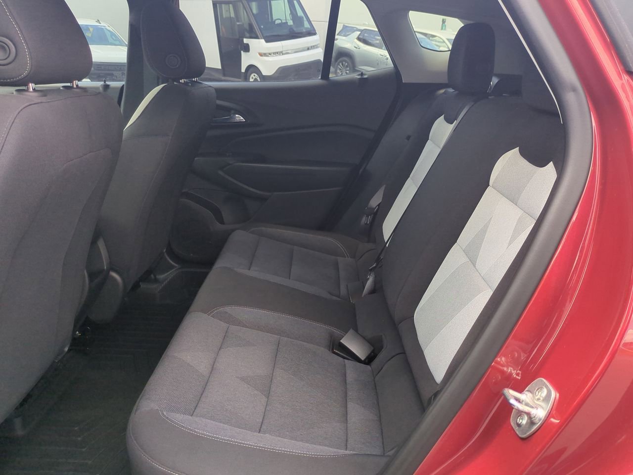 2024 Chevrolet Trax LS photo 20