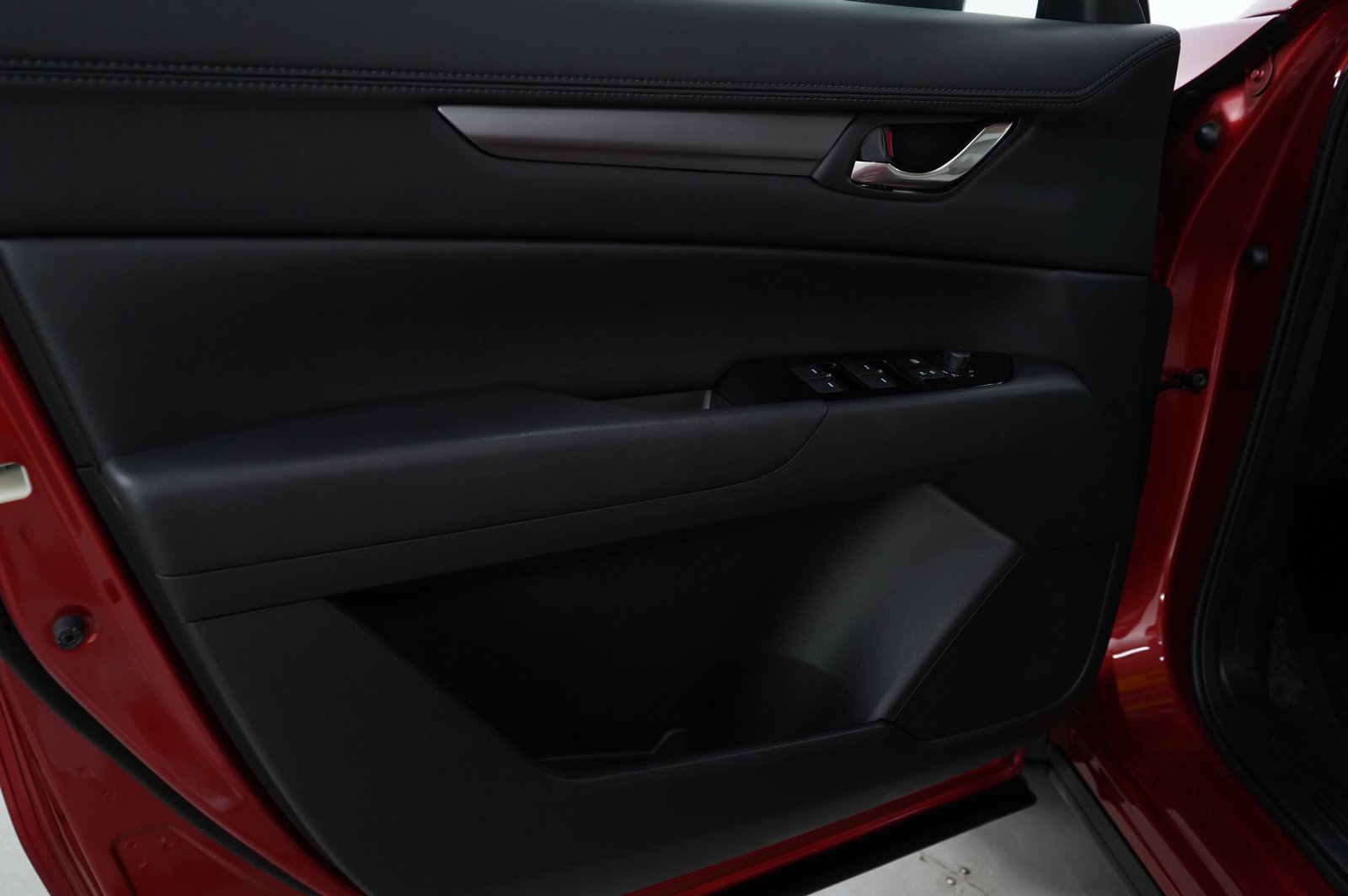 2023 Mazda CX-5 2.5 S Preferred photo 24