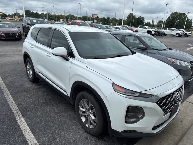2019 Hyundai Santa Fe SE photo 4