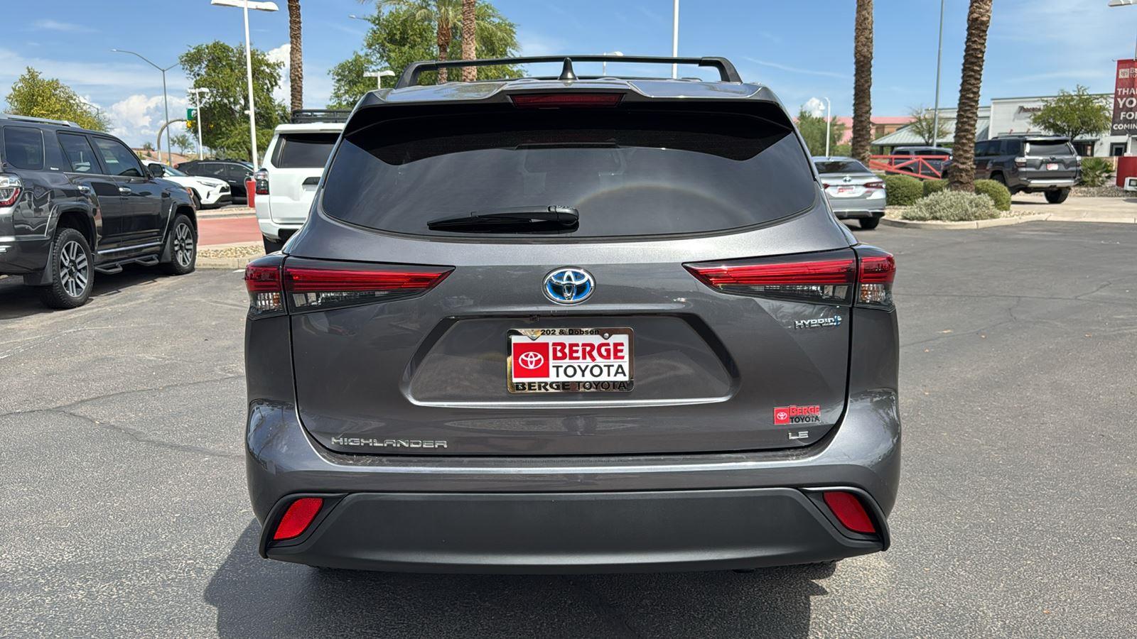 2023 Toyota Highlander Hybrid LE photo 6