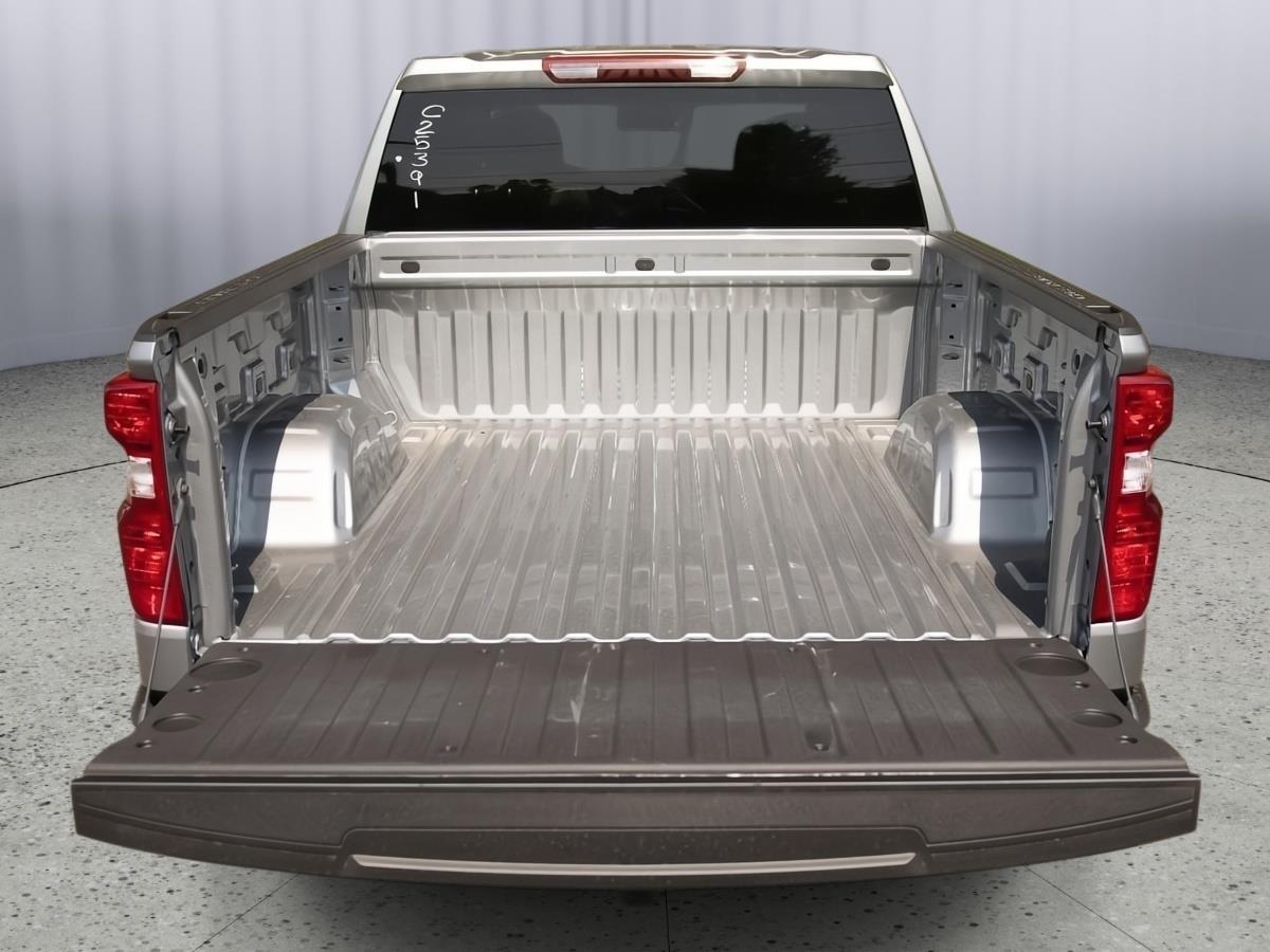 2025 Chevrolet Silverado 1500 LT photo 7