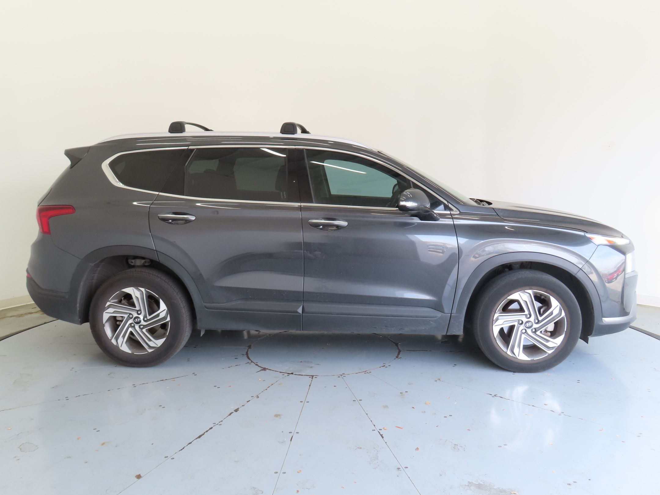 2023 Hyundai Santa Fe SEL photo 2