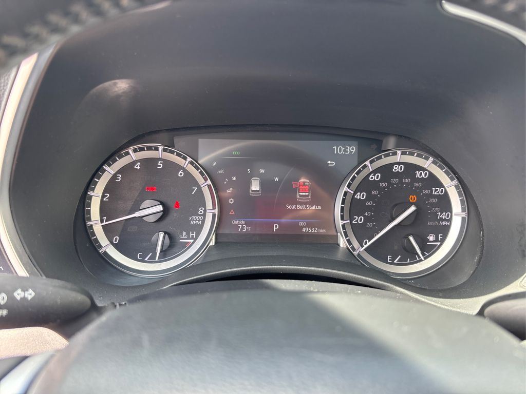 2022 Toyota Highlander XLE photo 24