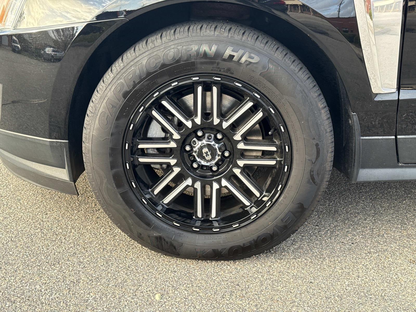 2016 Cadillac SRX Luxury photo 4