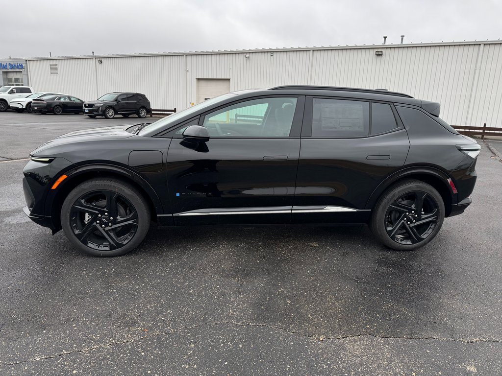 2026 Chevrolet Equinox EV 3RS photo 2