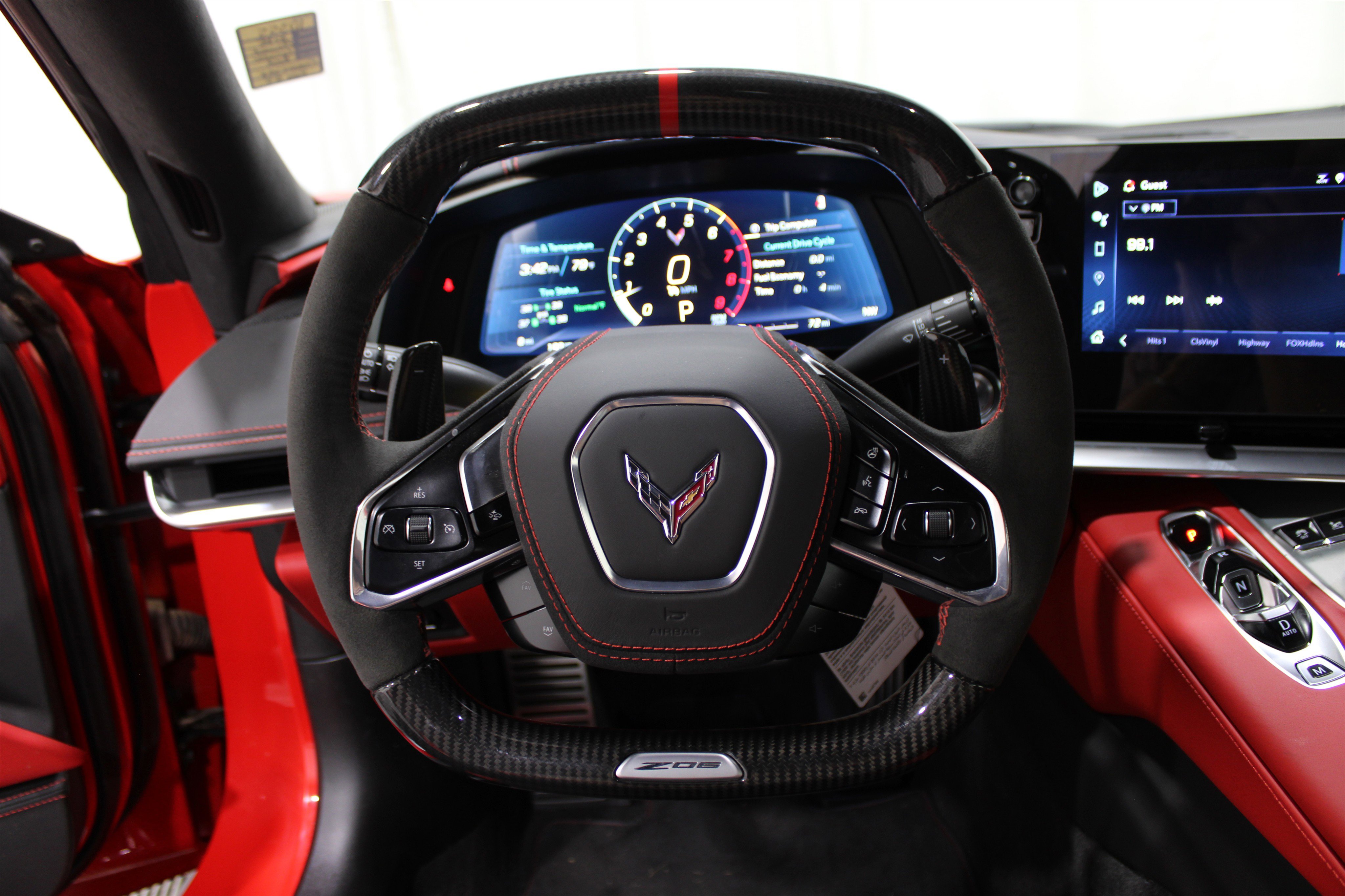 2025 Chevrolet Corvette Z06 3LZ Convertible photo 7
