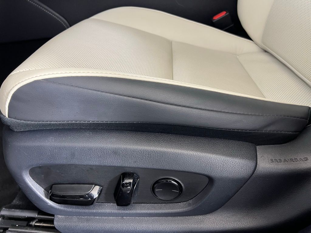 2023 Lexus ES 350 photo 20