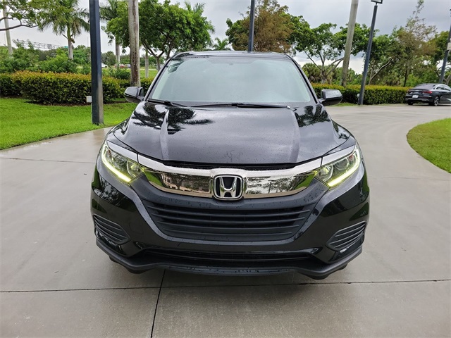 2021 Honda HR-V LX photo 2