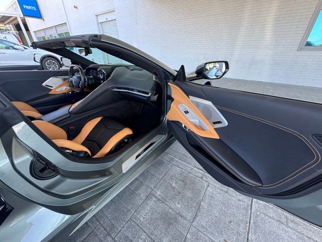 2022 Chevrolet Corvette Stingray 2LT photo 13