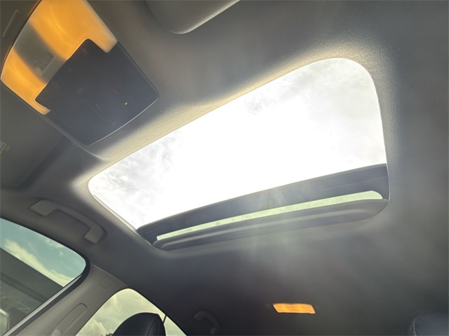 2025 Nissan Sentra SR photo 21