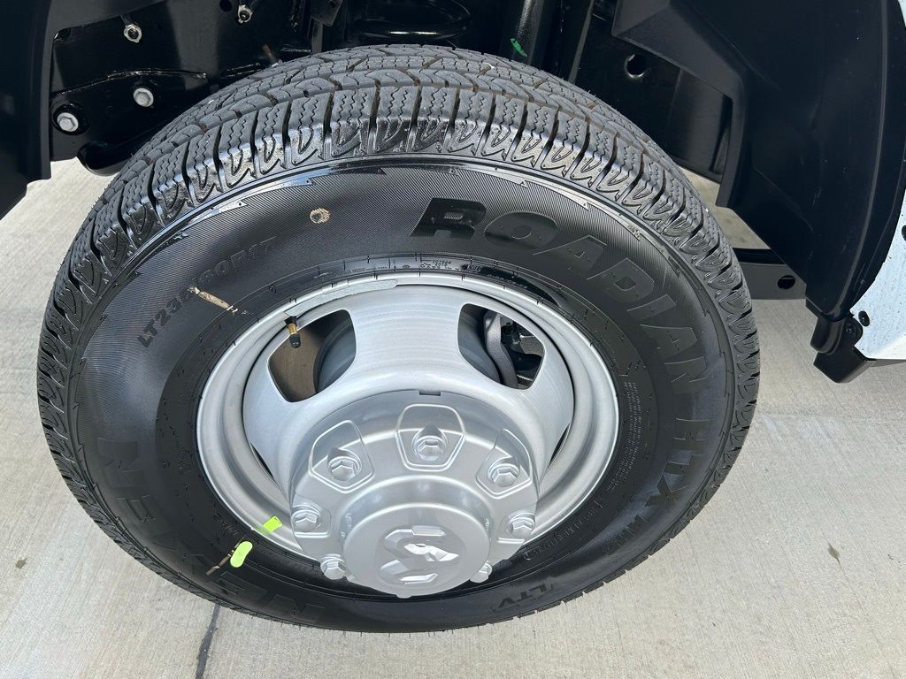 2024 Ram 3500 Tradesman photo 8