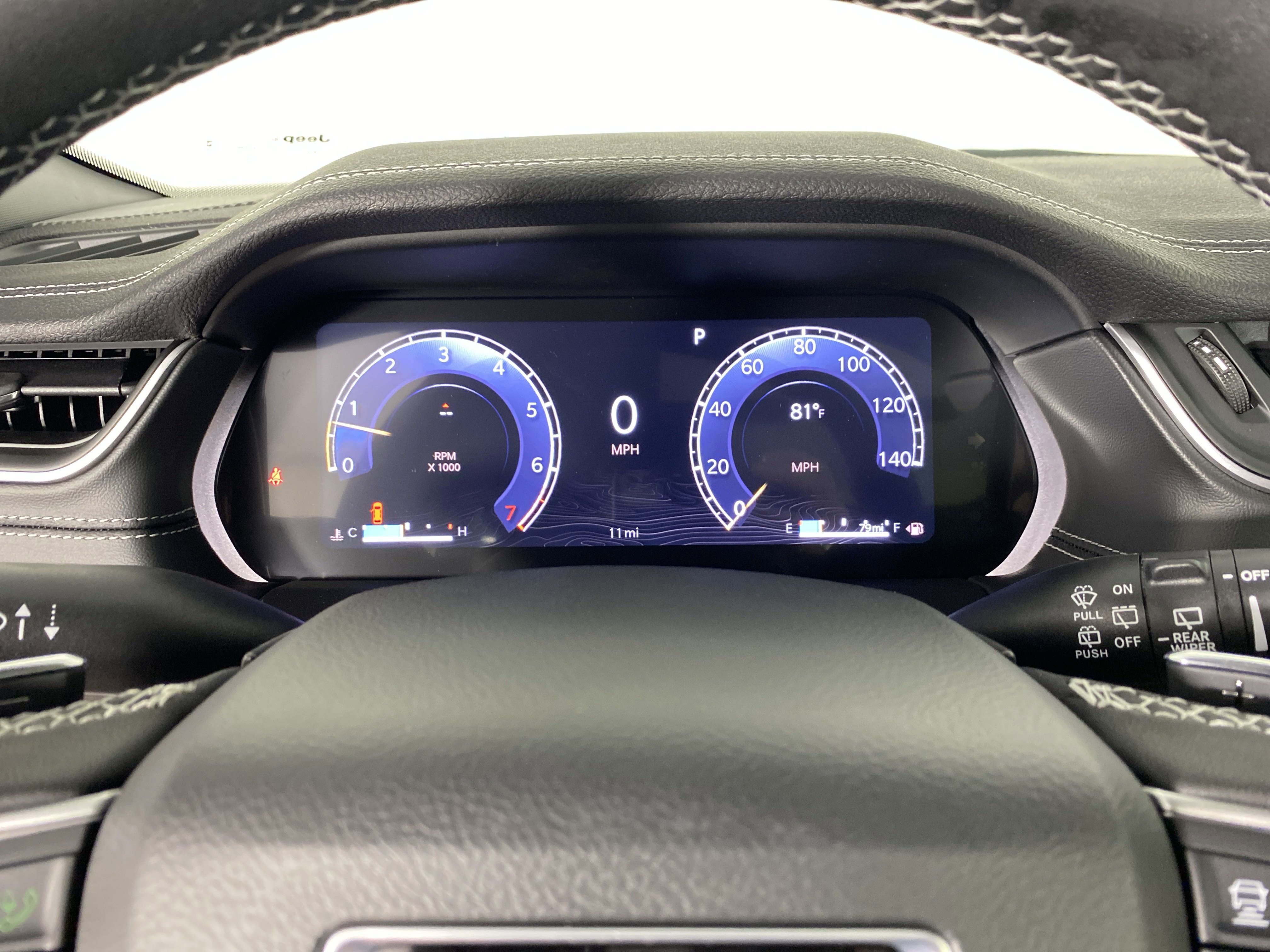 2025 Jeep Grand Cherokee Limited photo 2