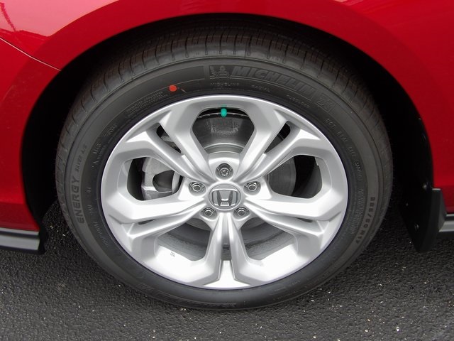 2025 Honda Accord LX photo 32