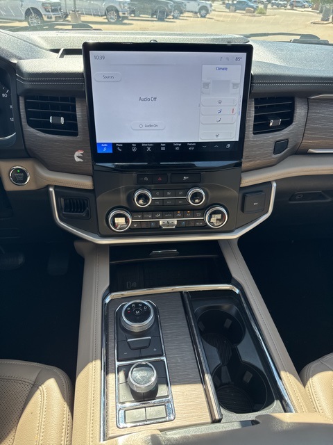 2024 Ford Expedition MAX Limited photo 9