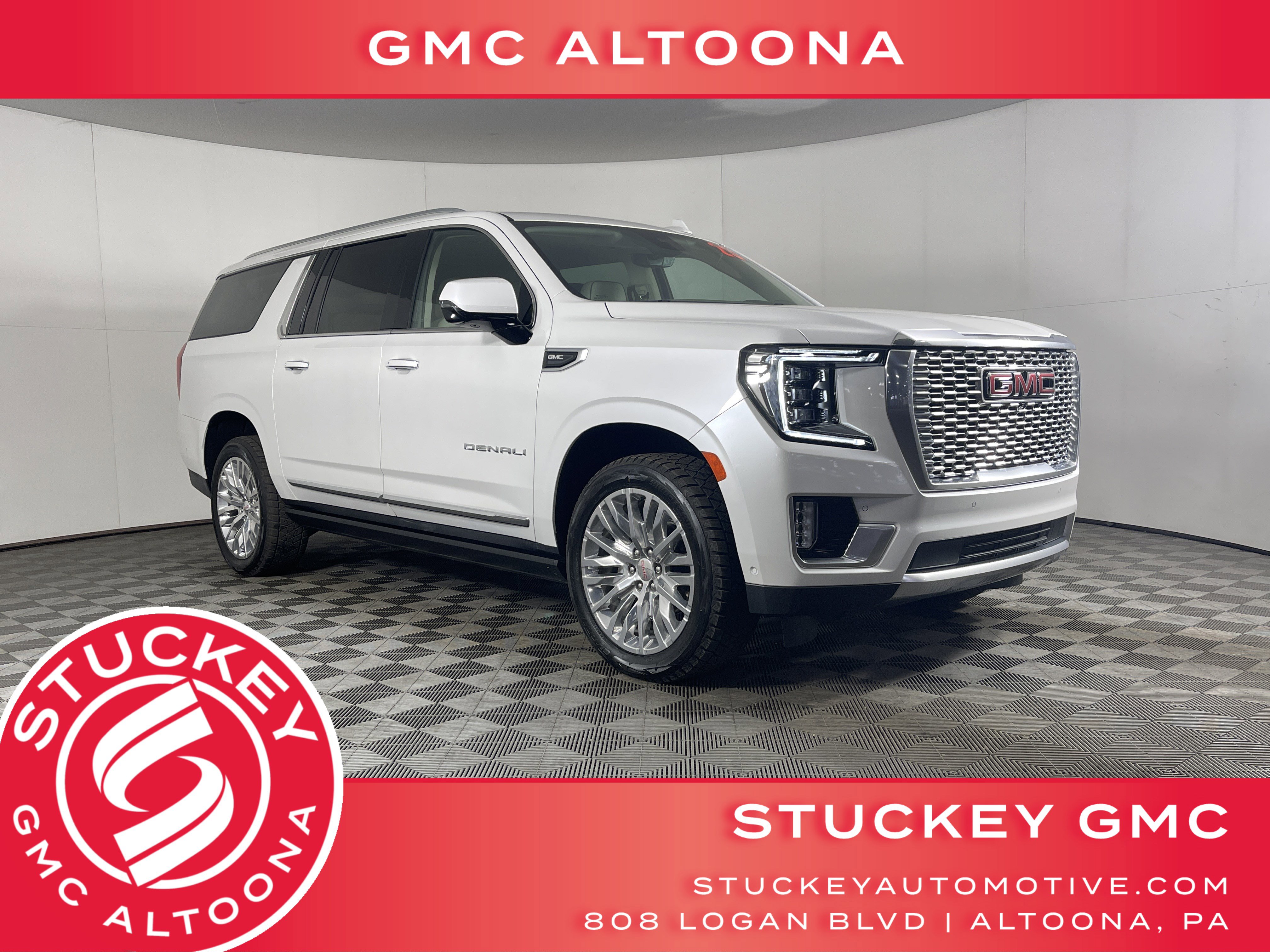 2023 GMC Yukon XL Denali's photo