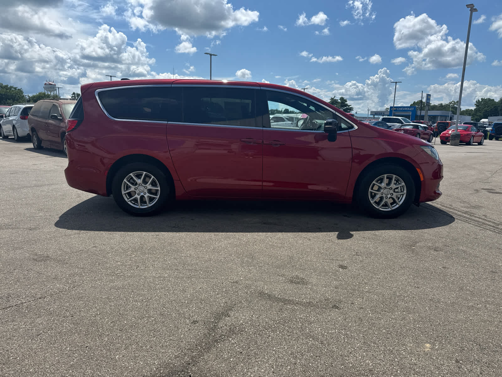 2026 Chrysler Voyager LX photo 6
