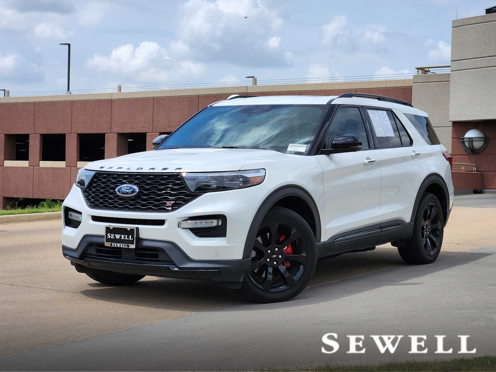 2023 Ford Explorer ST