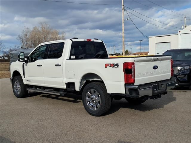 2025 Ford F-250 Lariat photo 4