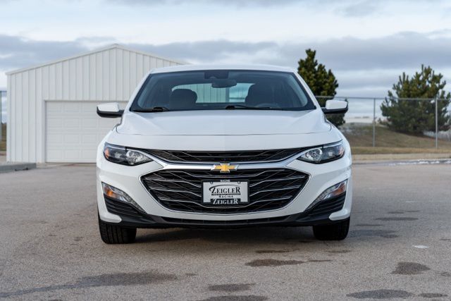 Used 2023 Chevrolet Malibu 1LT with VIN 1G1ZD5ST6PF162618 for sale in Sturtevant, WI