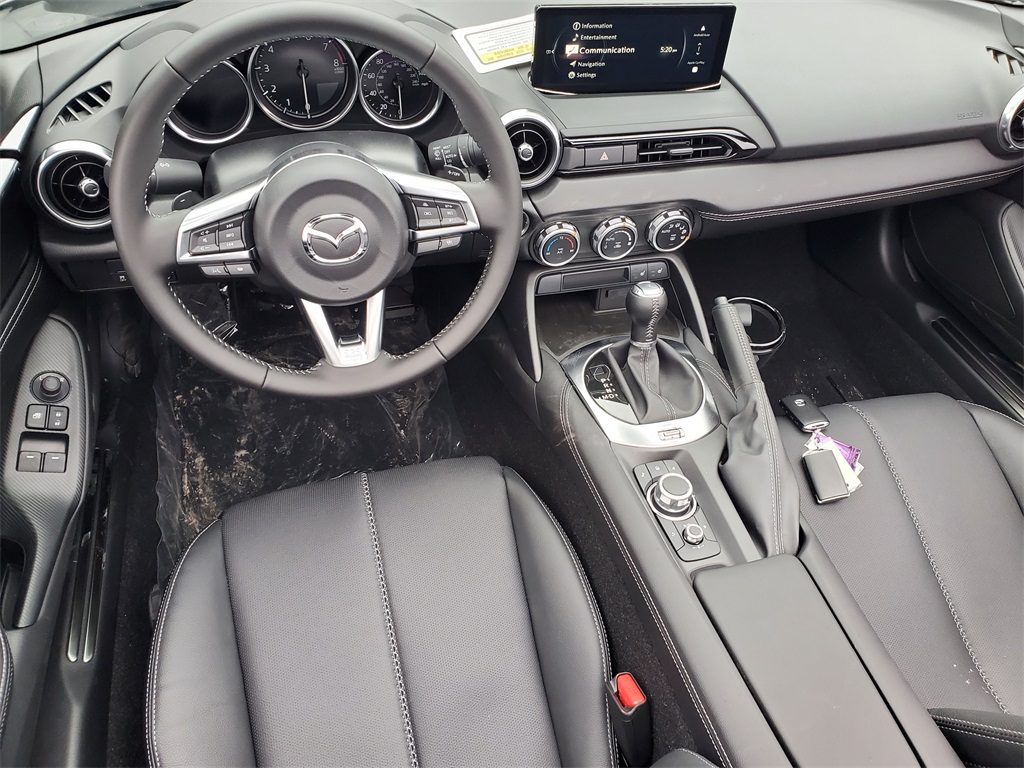 2025 Mazda MX-5 Miata Miata Grand Touring photo 5